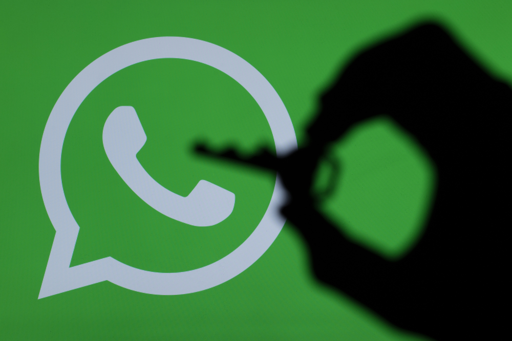 WhatsApp: cum poți proteja istoricul chaturilor cu backup-uri criptate end-to-end?