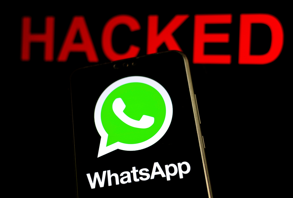 O aplicație care permite citirea mesajelor șterse de pe WhatsApp îți poate expune datele personale