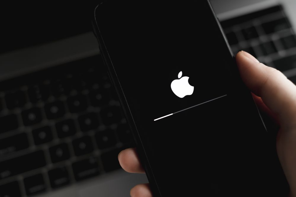 iOS 14.5 e aici! Află ce noutăți aduce noul update de soft de la Apple