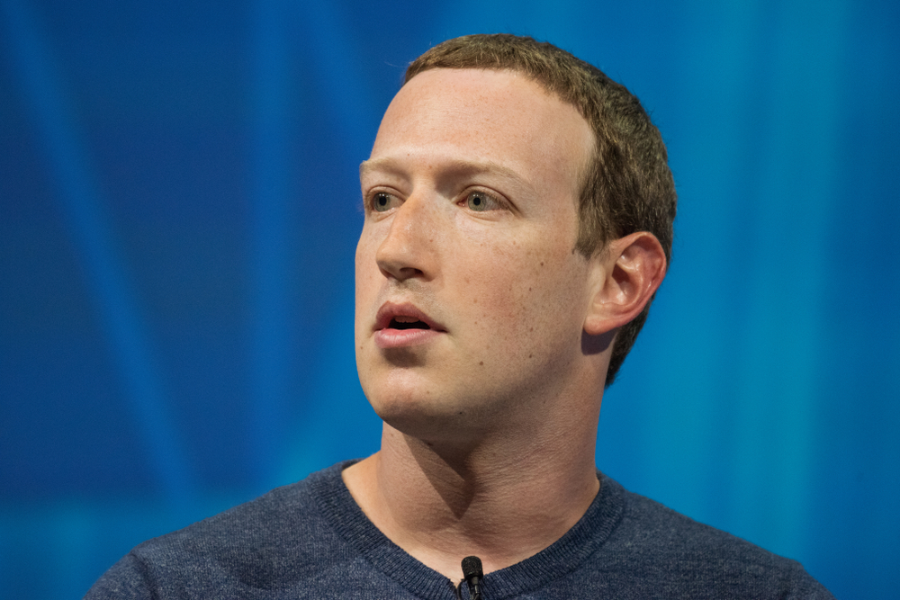 Zuckerberg a pierdut 7 miliarde $ din cauză că luni Facebook, Instagram și WhatsApp au picat 