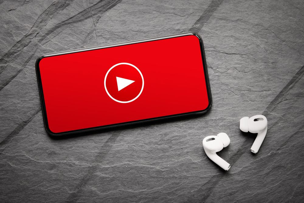 YouTube ți-ar putea cere în curând bani pentru clipurile 4K