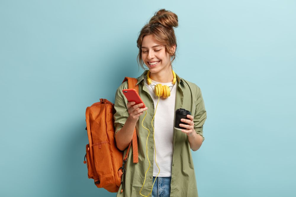 Tips & tricks: 5 ponturi care te vor ajuta să cheltuiești mai puțin în roaming