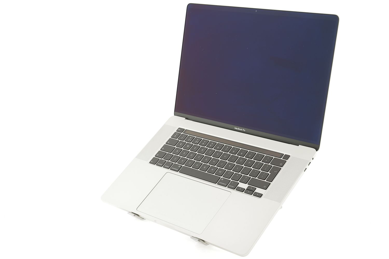 Apple MacBook Pro 16″ Touch Bar 2019, i7 2.6 GHz, 32 GB, AMD Radeon Pro 5300M 1 TB Silver - Excelent