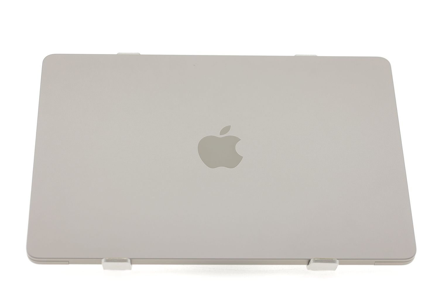 Apple MacBook Air 13″ 2022, M2 8 Cores, 16 GB, 8 core GPU 256 GB Space Gray - Като нов