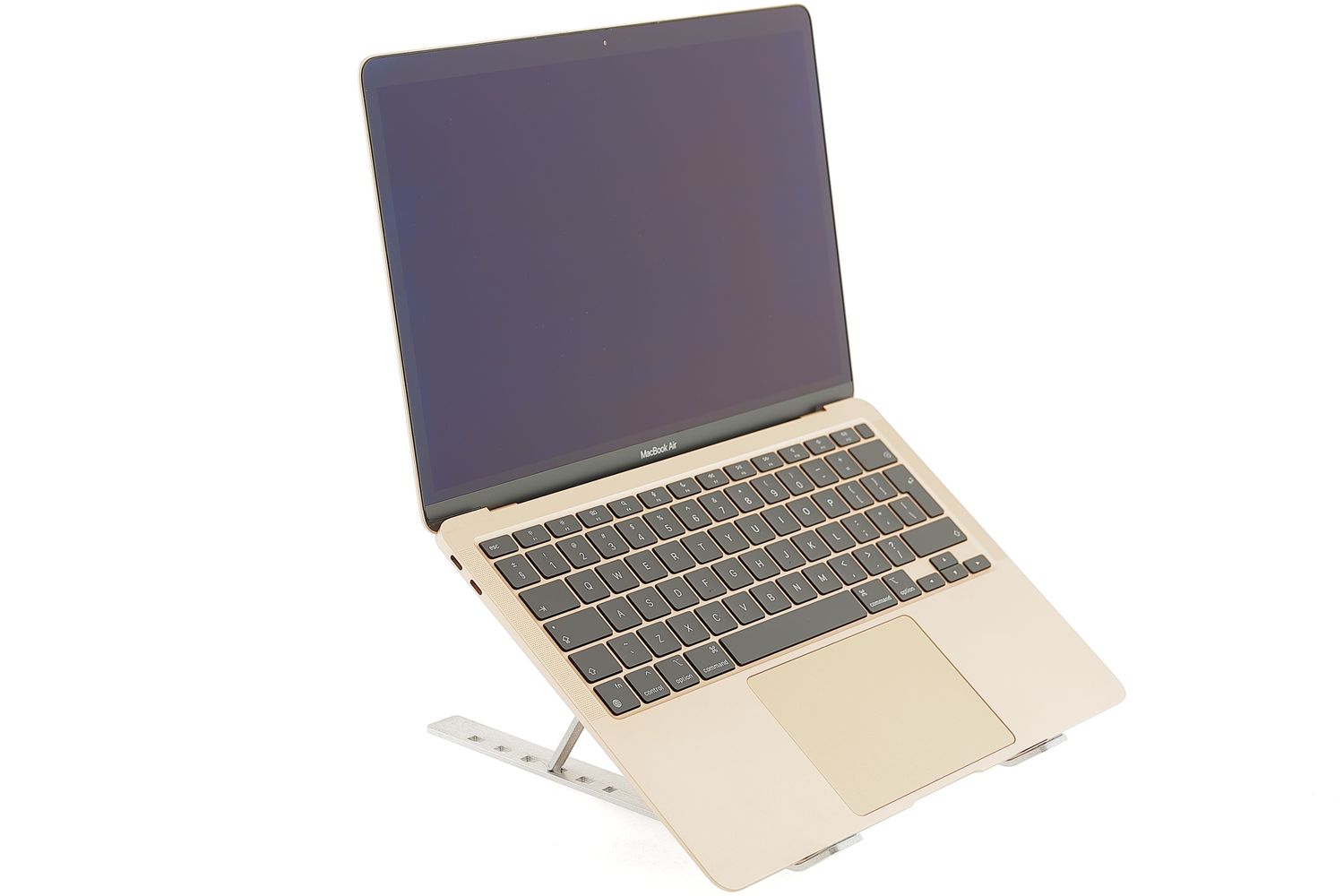 Apple MacBook Air 13″ 2020, i3 1.1 GHz, 8 GB, Intel Iris Plus 256 GB Gold - Kiváló