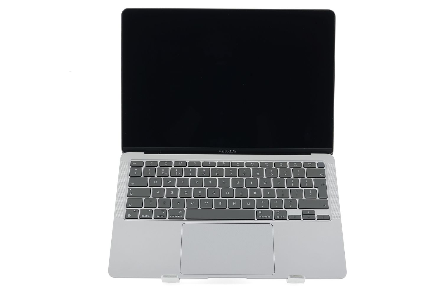 Apple MacBook Air 13″ 2020, i3 1.1 GHz, 8 GB, Intel Iris Plus