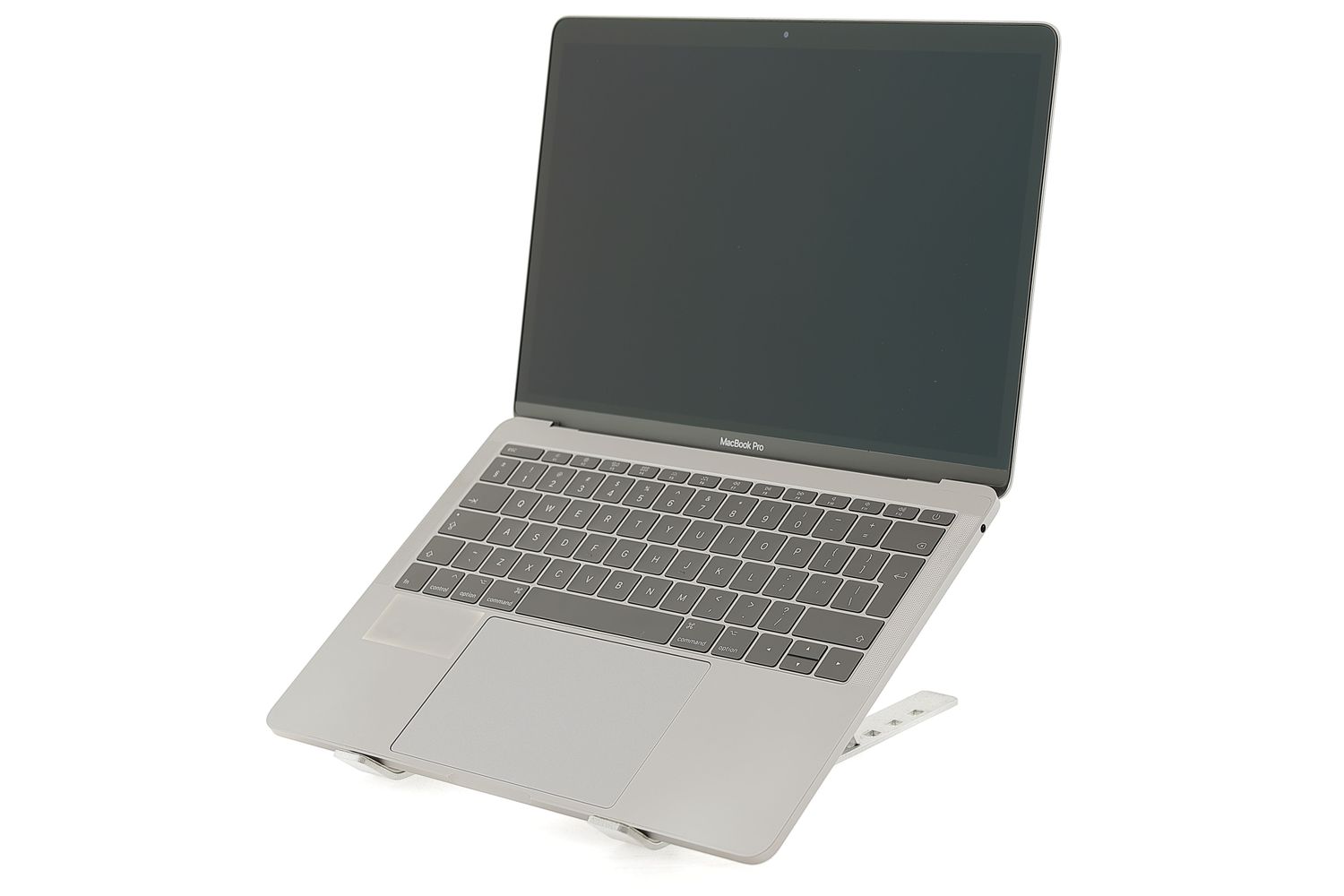 Apple MacBook Pro 13″ 2017, i5 2.3 GHz, 8 GB, Intel Iris Plus Graphics 640 128 GB Space Gray - Foarte bun