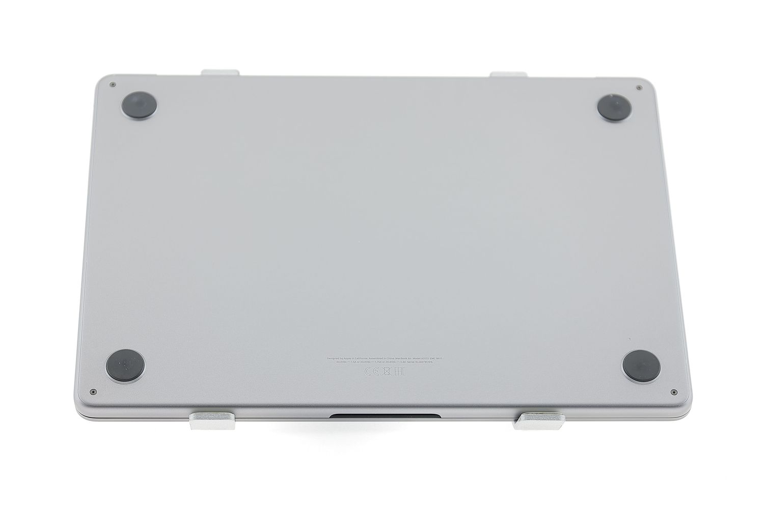 Apple MacBook Air 13″ 2024, M3 8 Cores, 8 GB, 8 core GPU 256 GB Space Gray - Отлично