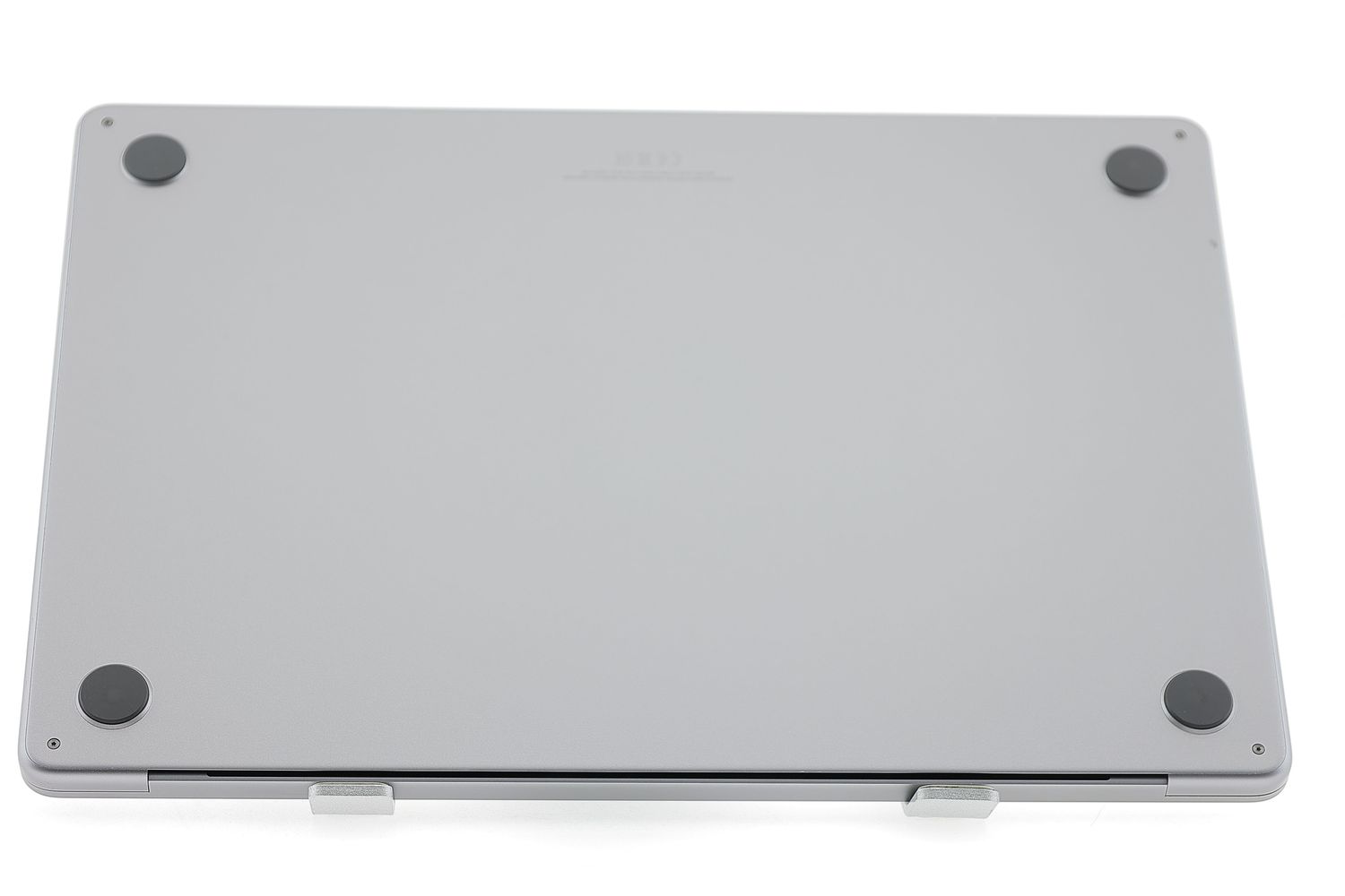 Apple MacBook Air 15″ 2023, M2 8 Cores, 8 GB, 10 core GPU 256 GB Space Gray - Újszerű
