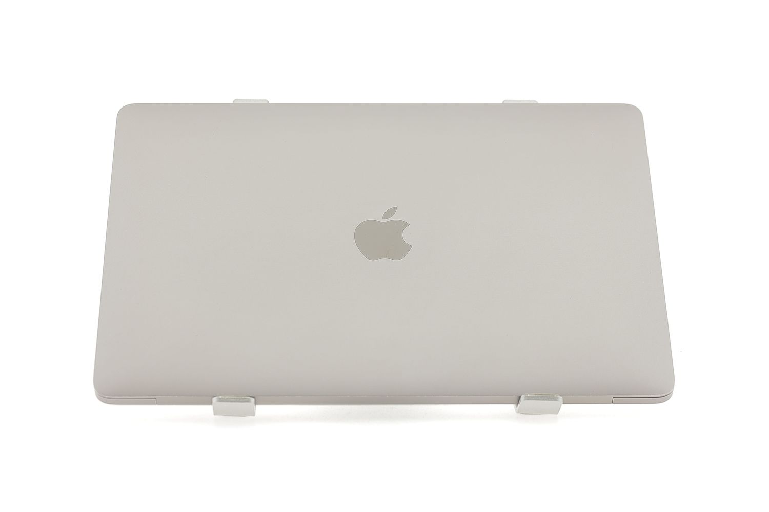 Apple MacBook Pro 13″ 2020, M1 8 Cores, 16 GB, 8 core GPU 256 GB Space Gray - Отлично