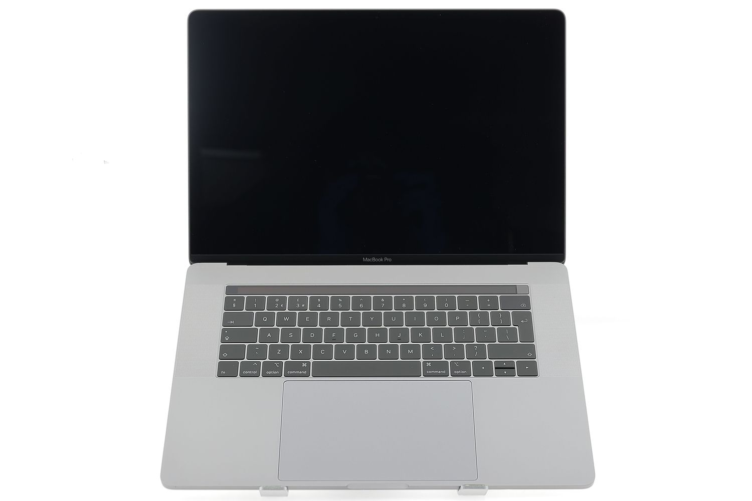 Apple MacBook Pro 15″ Touch Bar 2018, i7 2.6 GHz, 16 GB, AMD Radeon Pro 555X 512 GB Space Gray - Отлично
