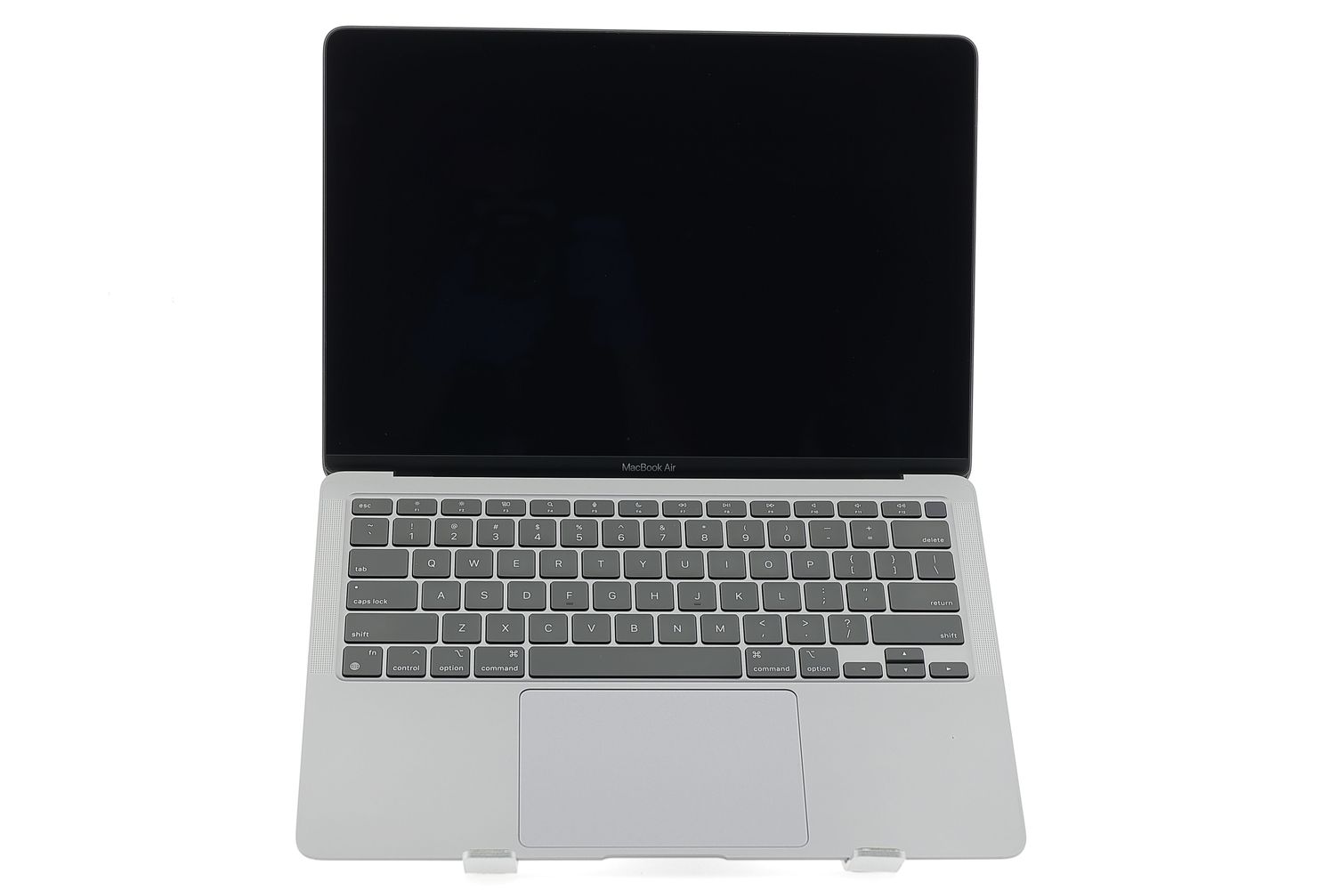Apple MacBook Air 13″ 2020, M1 8 Cores, 8 GB, 8 core GPU 512 GB Space Gray - Nagyon jó
