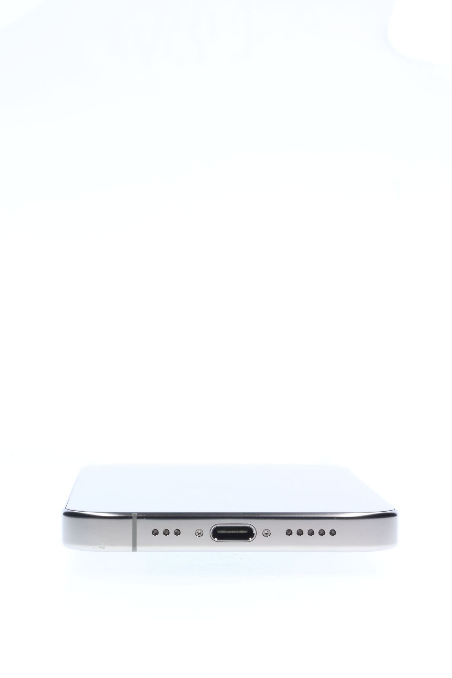 Apple iPhone 16 Pro 128 GB Natural Titanium - Újszerű