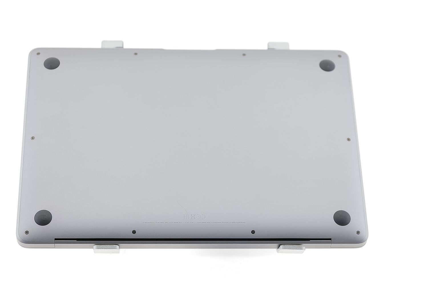 Apple MacBook Air 13″ 2020, M1 8 Cores, 8 GB, 7 core GPU, Space