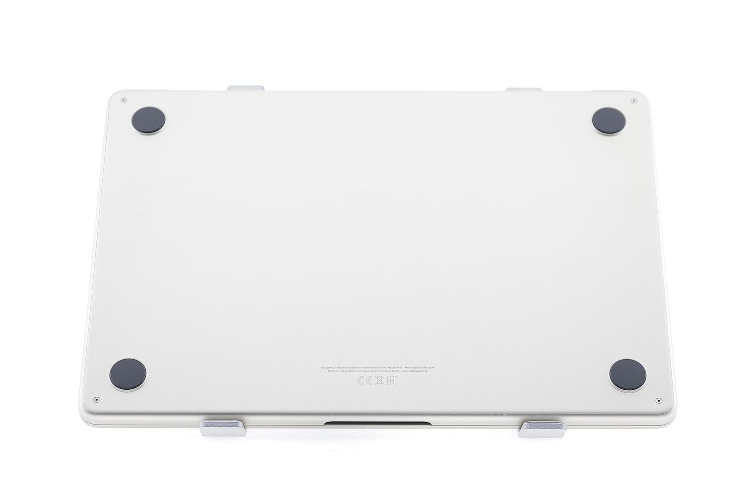 Apple MacBook Air 13″ 2022, M2 8 Cores, 16 GB, 8 core GPU 256 GB Starlight