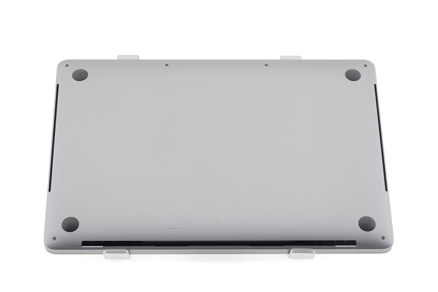 Apple MacBook Pro 13″ Touch Bar 2020, i5 2 GHz, 16 GB, Intel Iris Plus Graphics 512 GB Space Gray