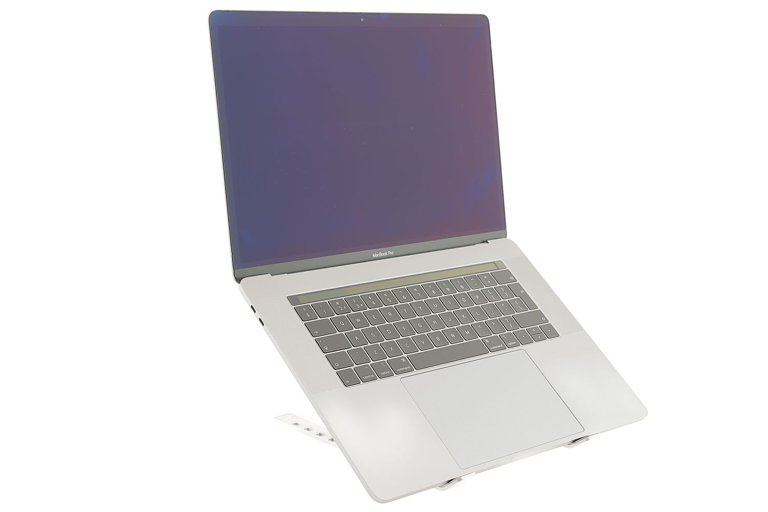 Apple MacBook Pro 15″ Touch Bar 2019, i9 2.3 GHz, 32 GB, AMD Radeon Pro 560X 1 TB Space Gray - Отлично
