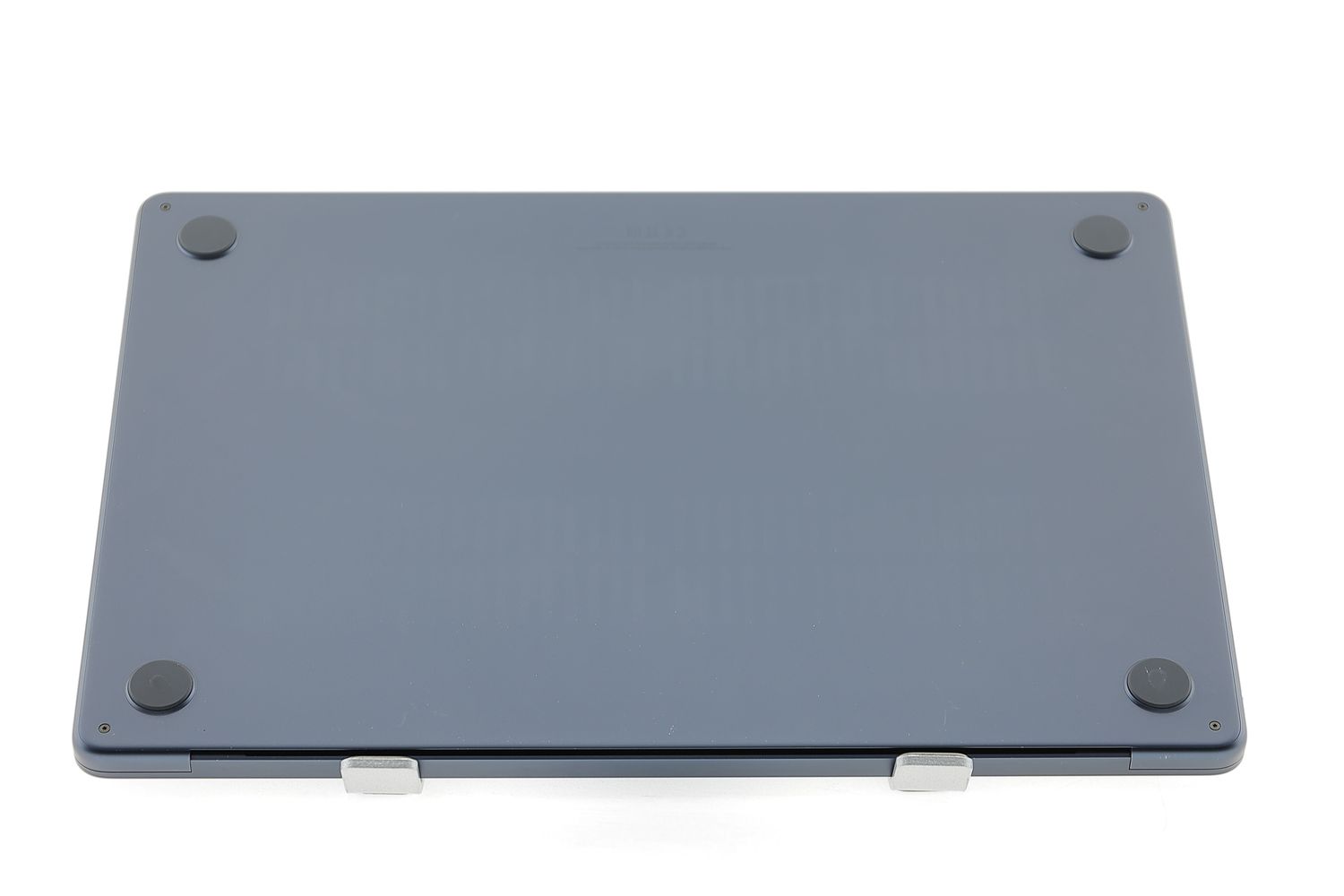 Apple MacBook Air 15″ 2024, M3 8 Cores, 16 GB, 10 core GPU 512 GB Midnight - Много добро