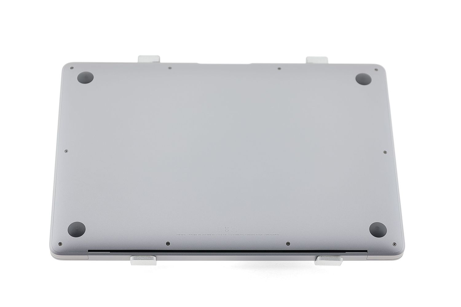 Apple MacBook Air 13″ 2020, M1 8 Cores, 8 GB, 7 core GPU 256 GB Space Gray