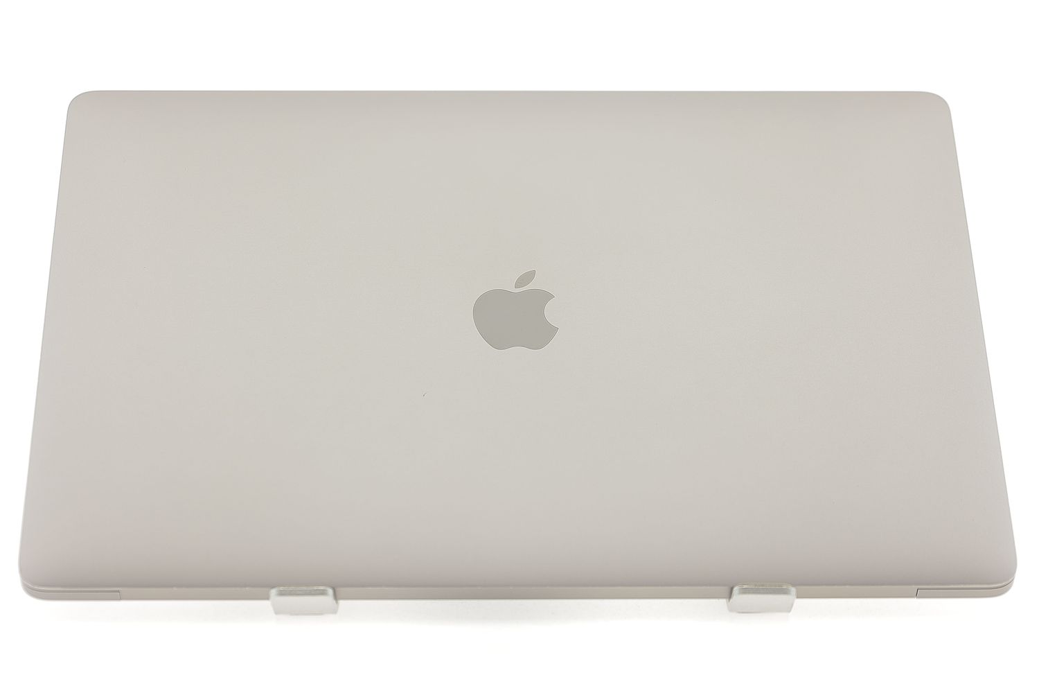 Apple MacBook Pro 15″ Touch Bar 2017, i7 2.8 GHz, 16 GB, AMD Radeon Pro 555 1 TB Space Gray - Foarte bun