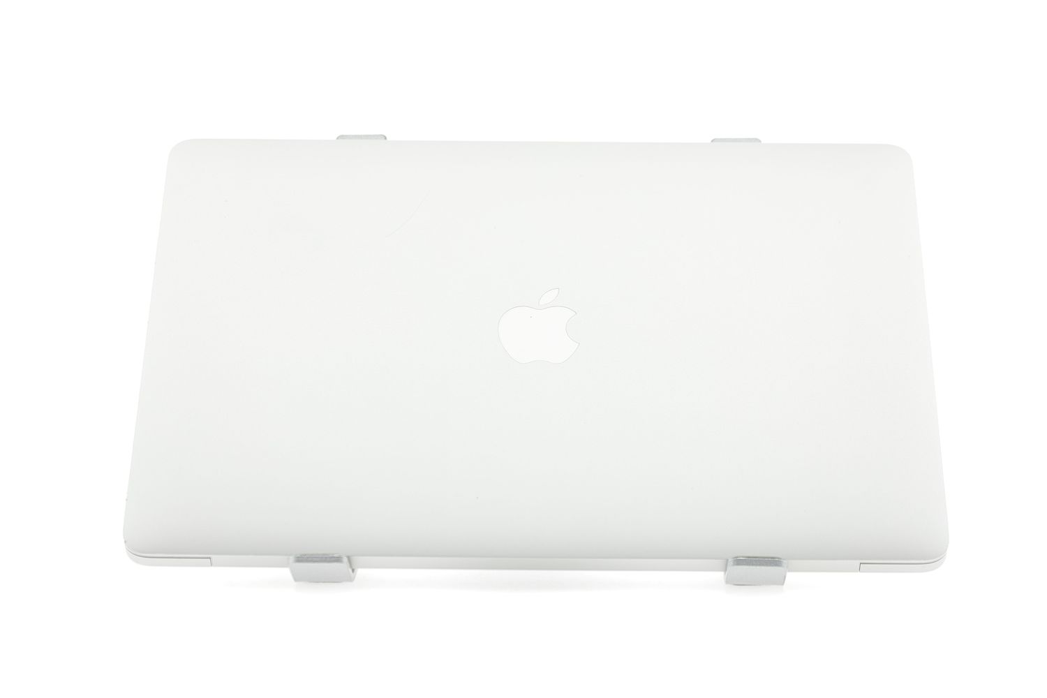 Apple MacBook Pro 13″ Touch Bar 2020, i7 2.3 GHz, 16 GB, Intel Iris Plus Graphics 512 GB Silver - Отлично