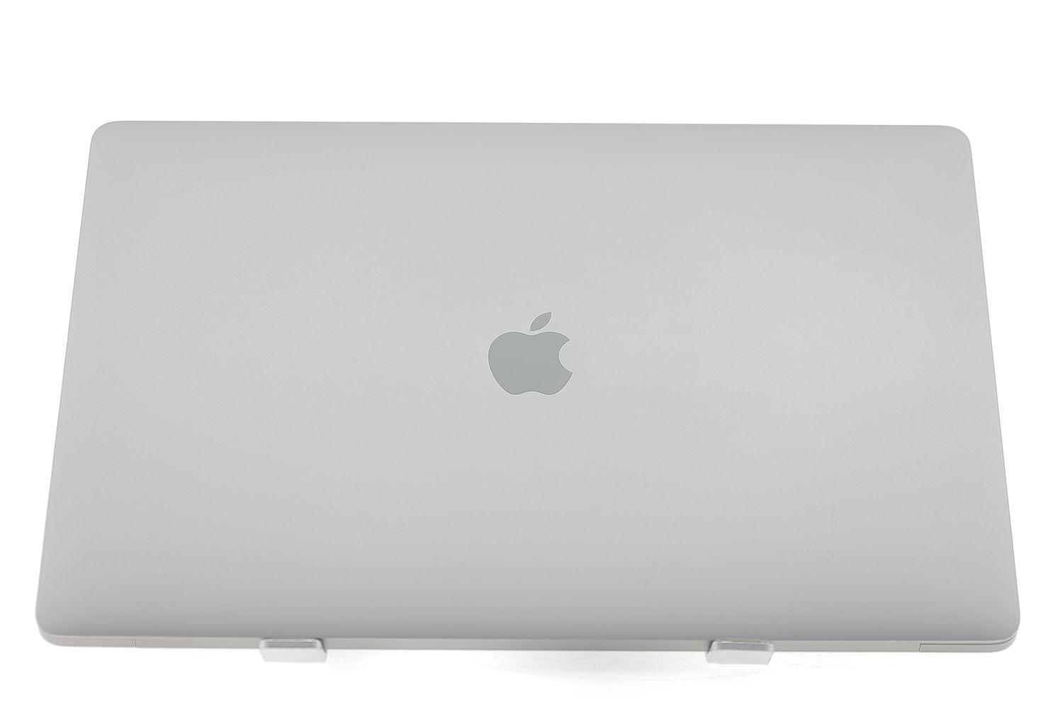 Apple MacBook Pro 15″ Touch Bar 2018, i9 2.9 GHz, 32 GB, AMD Radeon Pro 560X 1 TB Space Gray - Excelent