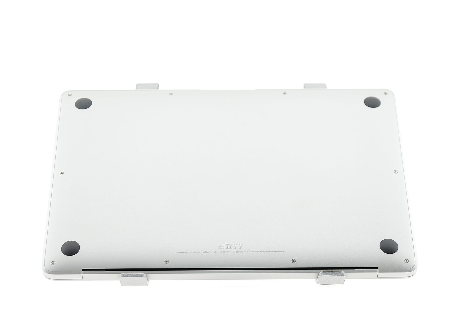 Apple MacBook Air 13″ 2020, M1 8 Cores, 8 GB, 7 core GPU 256 GB Silver - Excelent
