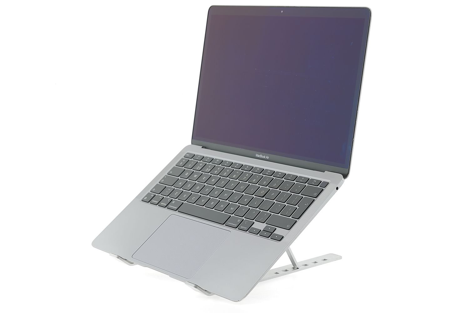Apple MacBook Air 13″ 2020, M1 8 Cores, 8 GB, 8 core GPU 512 GB Space Gray - Bun