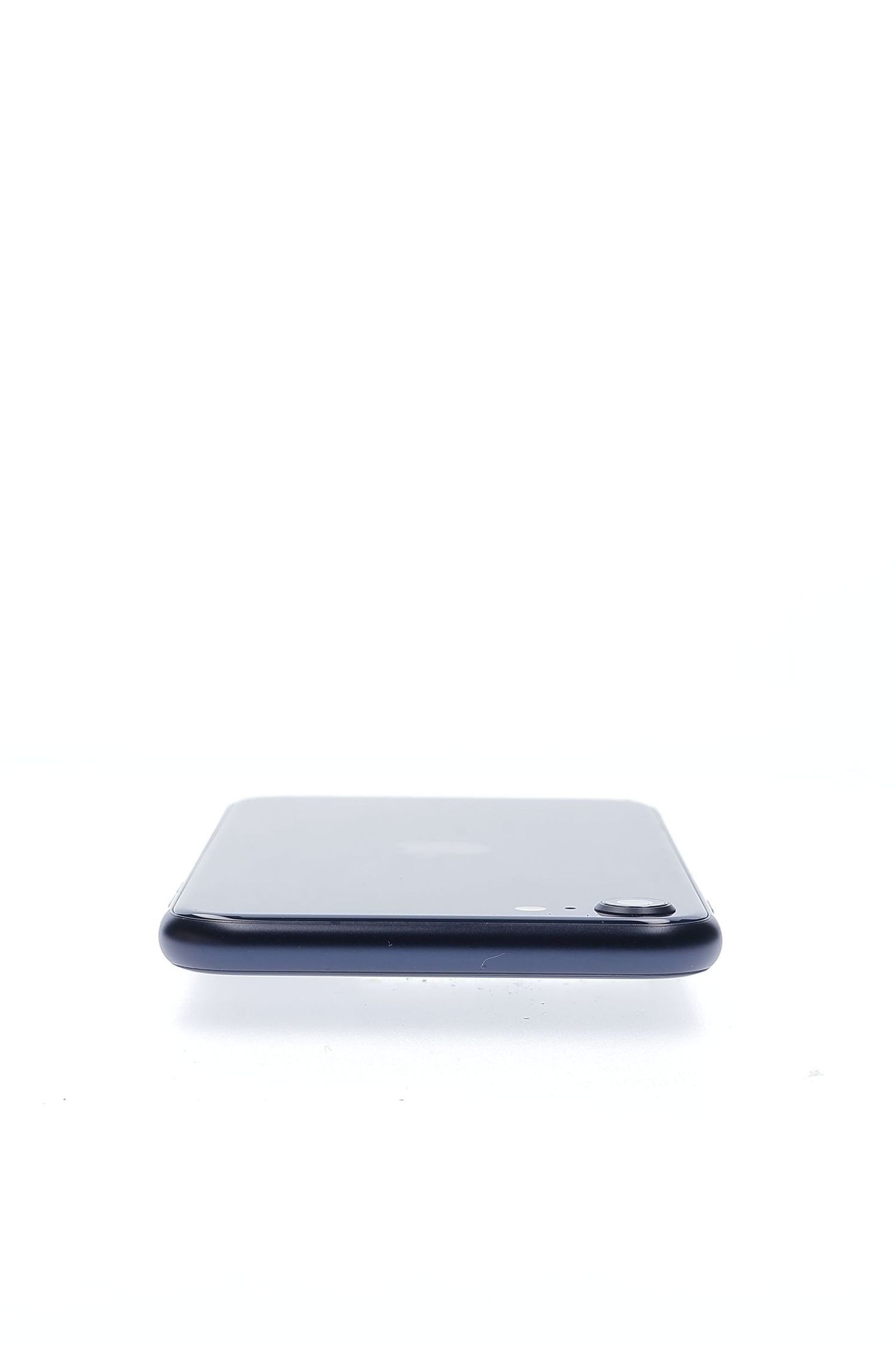 Apple iPhone SE 2022 64 GB Midnight - Kiváló