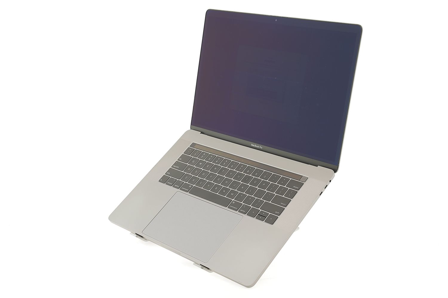 Apple MacBook Pro 15″ Touch Bar 2018, i7 2.2 GHz, 16 GB, AMD Radeon Pro 555X 256 GB Space Gray - Újszerű