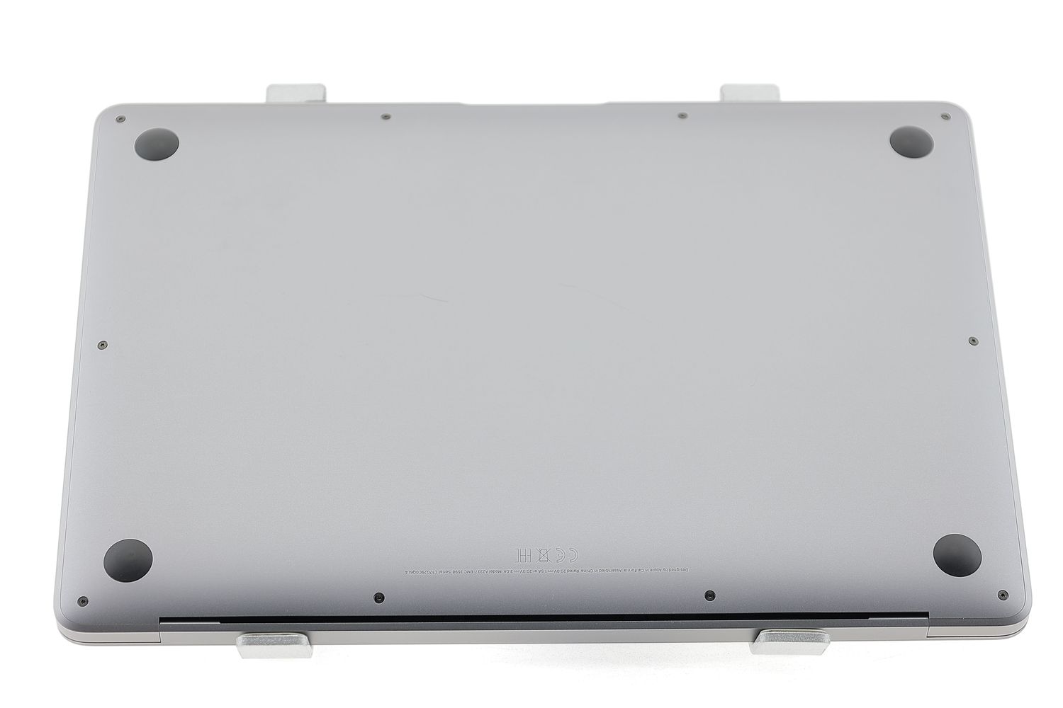 Apple MacBook Air 13″ 2020, M1 8 Cores, 8 GB, 7 core GPU, Space