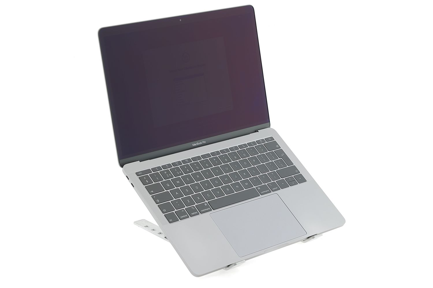 Apple MacBook Pro 13″ 2017, i5 2.3 GHz, 8 GB, Intel Iris Plus Graphics 640 128 GB Space Gray - Ca nou