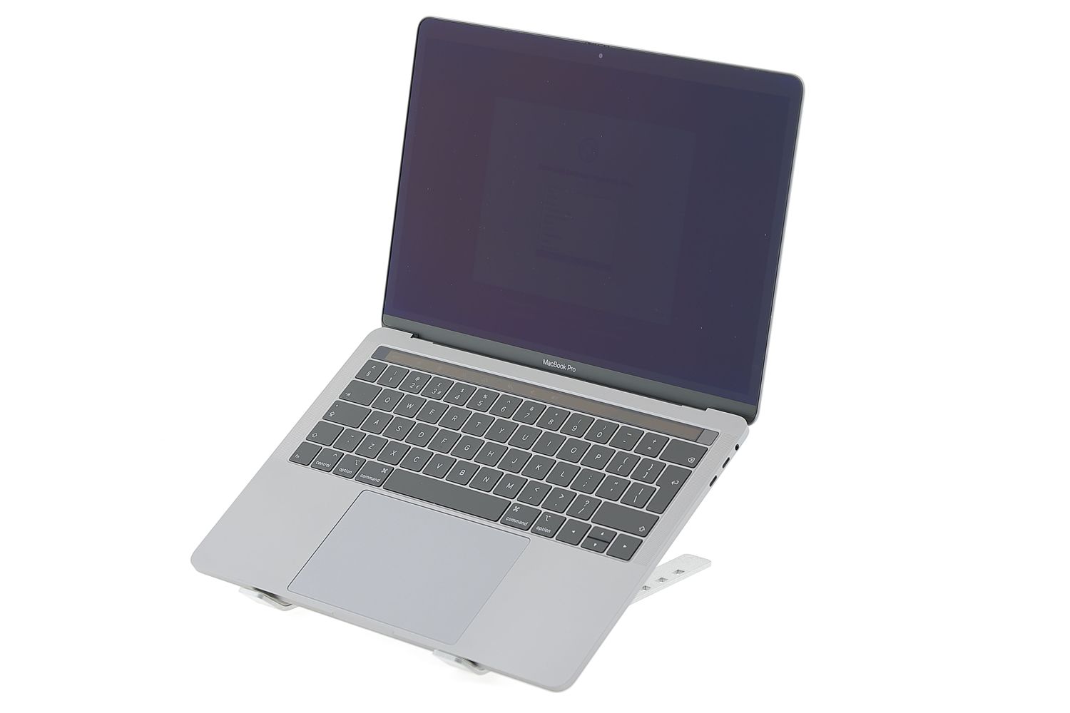 Apple MacBook Pro 13″ Touch Bar 2019, i5 2.4 GHz, 16 GB