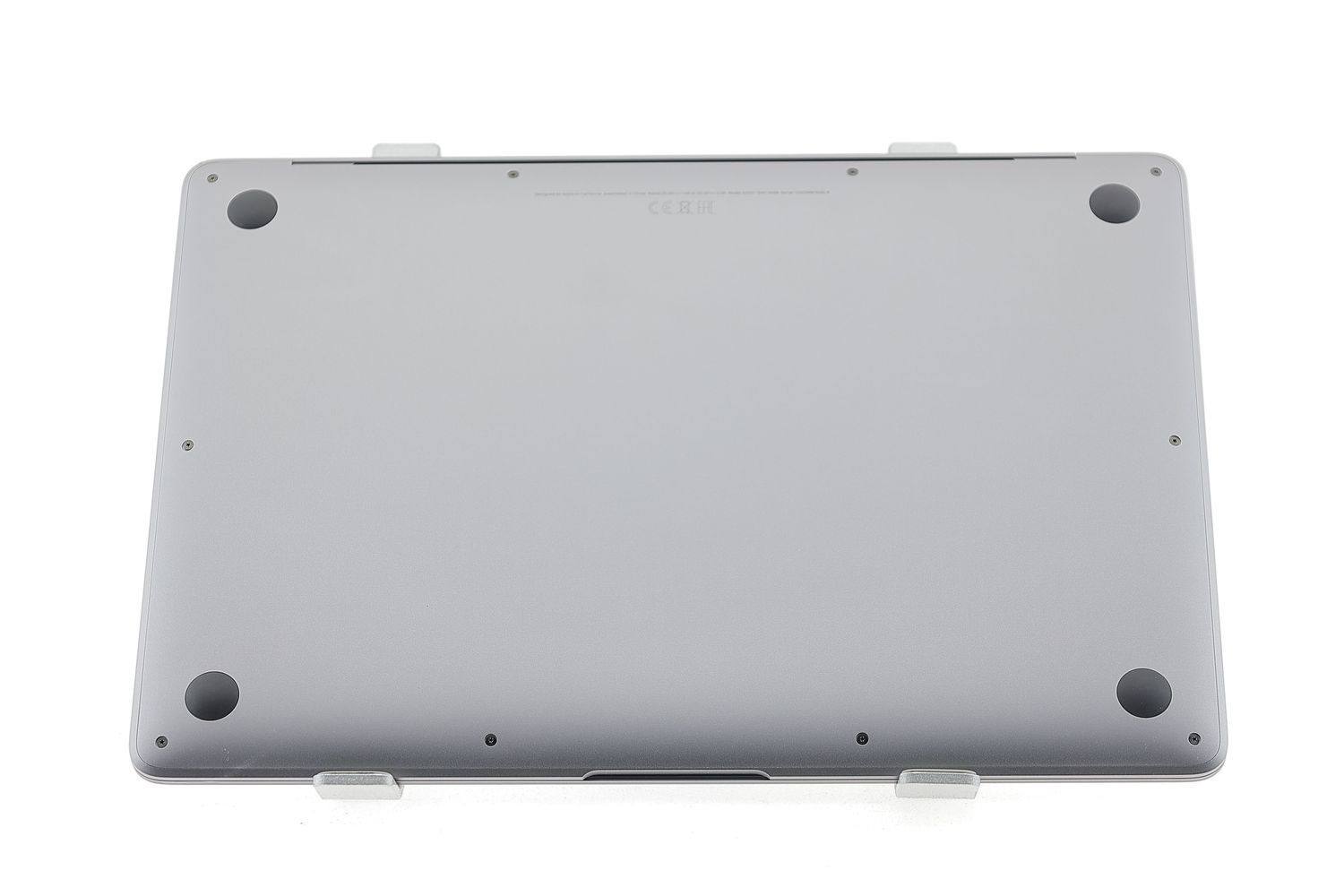 Apple MacBook Air 13″ 2020, M1 8 Cores, 8 GB, 7 core GPU 256 GB Space Gray - Kiváló
