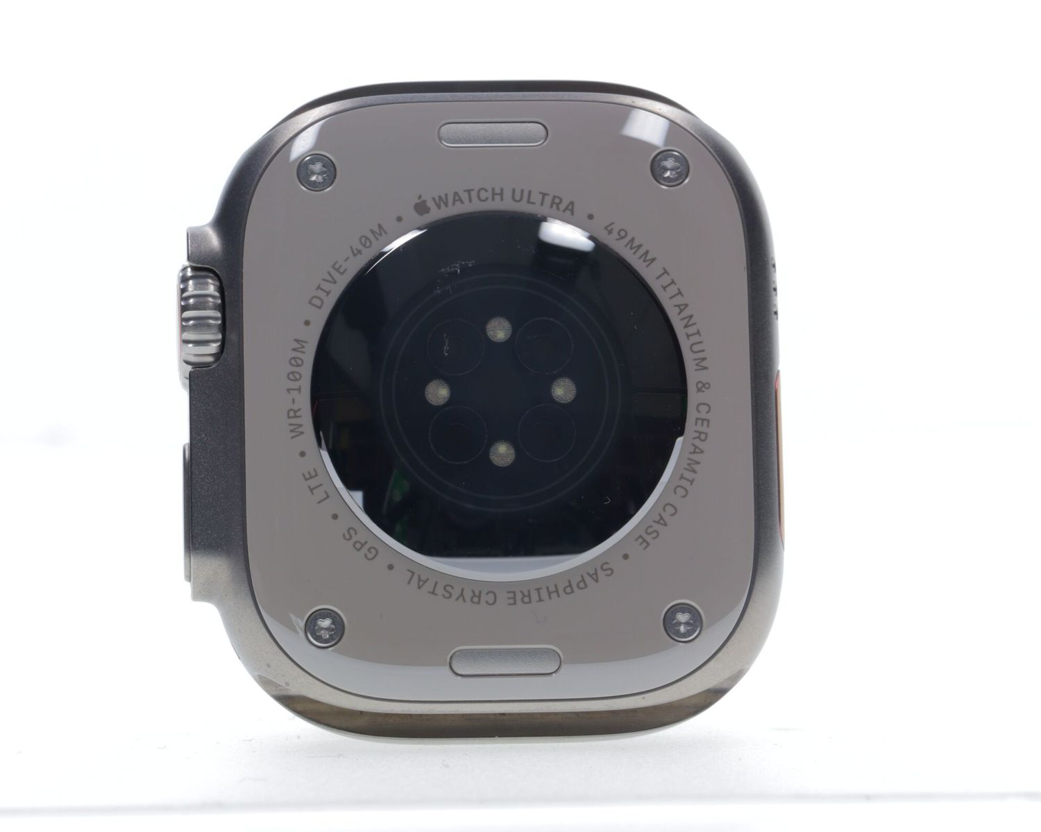 Apple Watch Ultra 2022, GPS + Cellular, Titanium 49mm Titanium