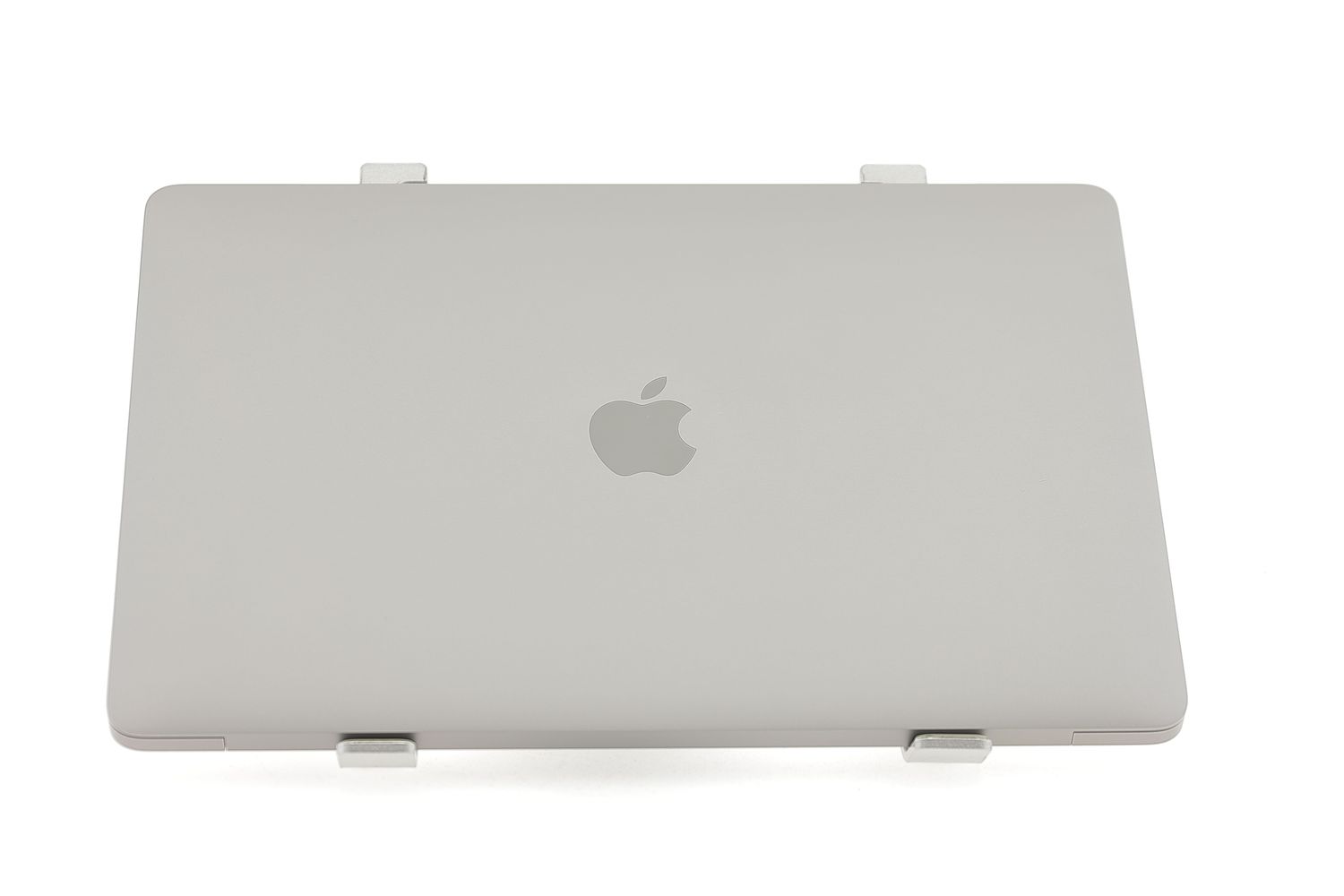 Apple MacBook Air 13″ 2018, i5 1.6 GHz, 8 GB, Intel UHD Graphics 617 128 GB Space Gray - Ca nou