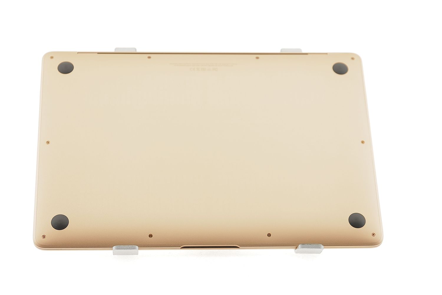 Apple MacBook Air 13″ 2019, i5 1.6 GHz, 8 GB, Intel UHD Graphics 617 128 GB Gold - Като нов