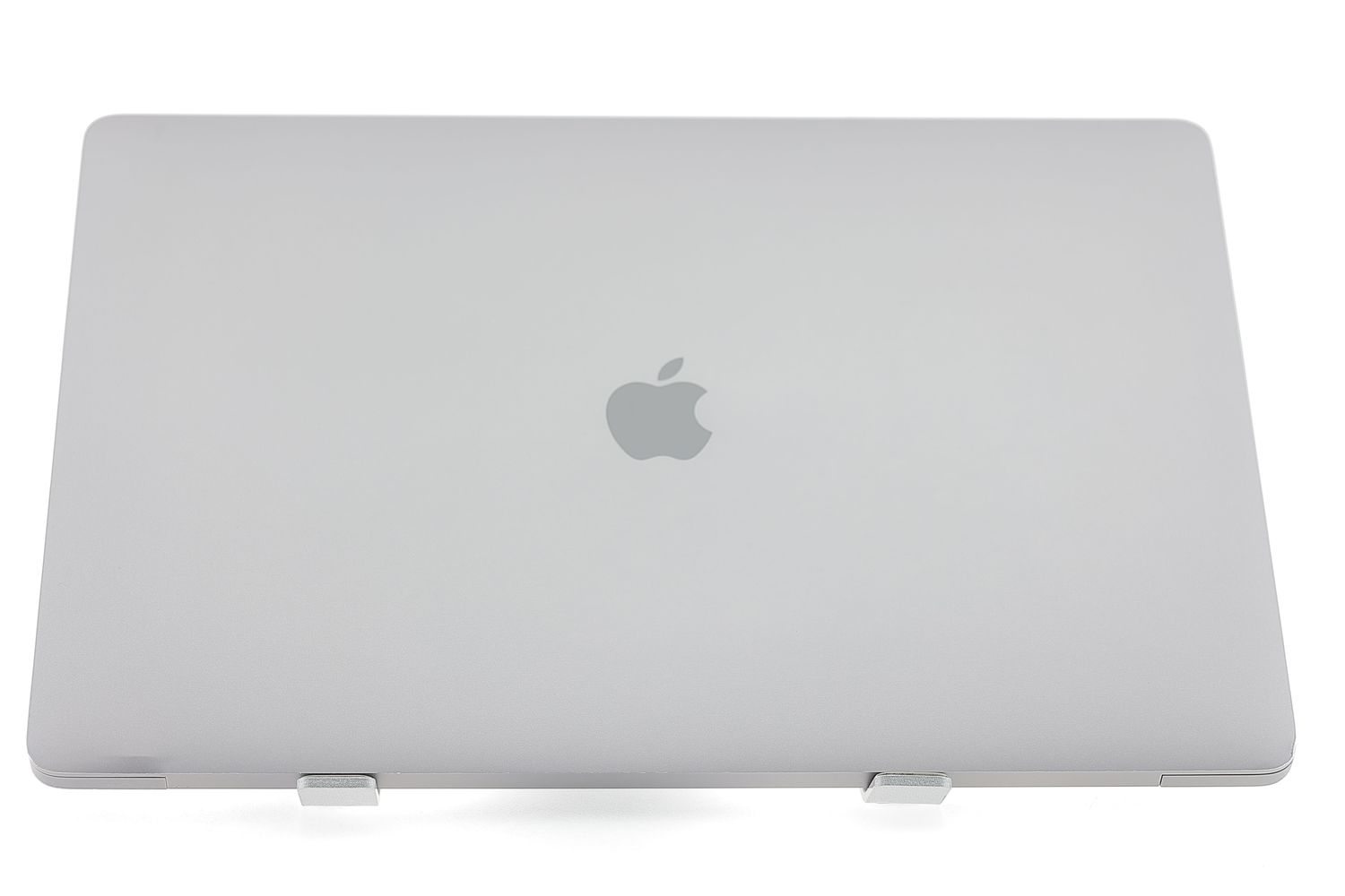 Apple MacBook Pro 16″ Touch Bar 2019, i7 2.6 GHz, 16 GB, AMD Radeon Pro 5300M 512 GB Space Gray - Добро