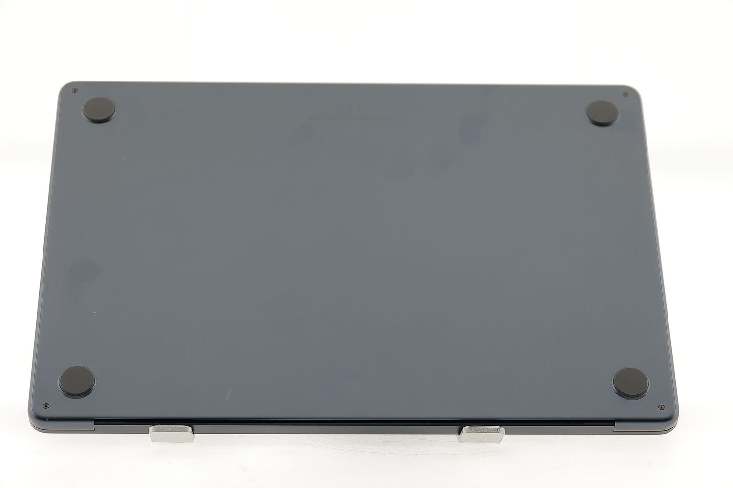 Apple MacBook Air 15″ 2023, M2 8 Cores, 8 GB, 10 core GPU 256 GB Midnight - Като нов