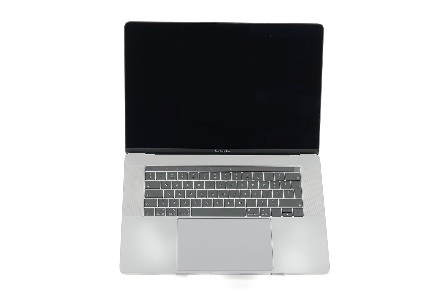 Apple MacBook Pro 15″ Touch Bar 2019, i9 2.3 GHz, 16 GB, AMD Radeon Pro 560X 512 GB Space Gray - Kiváló