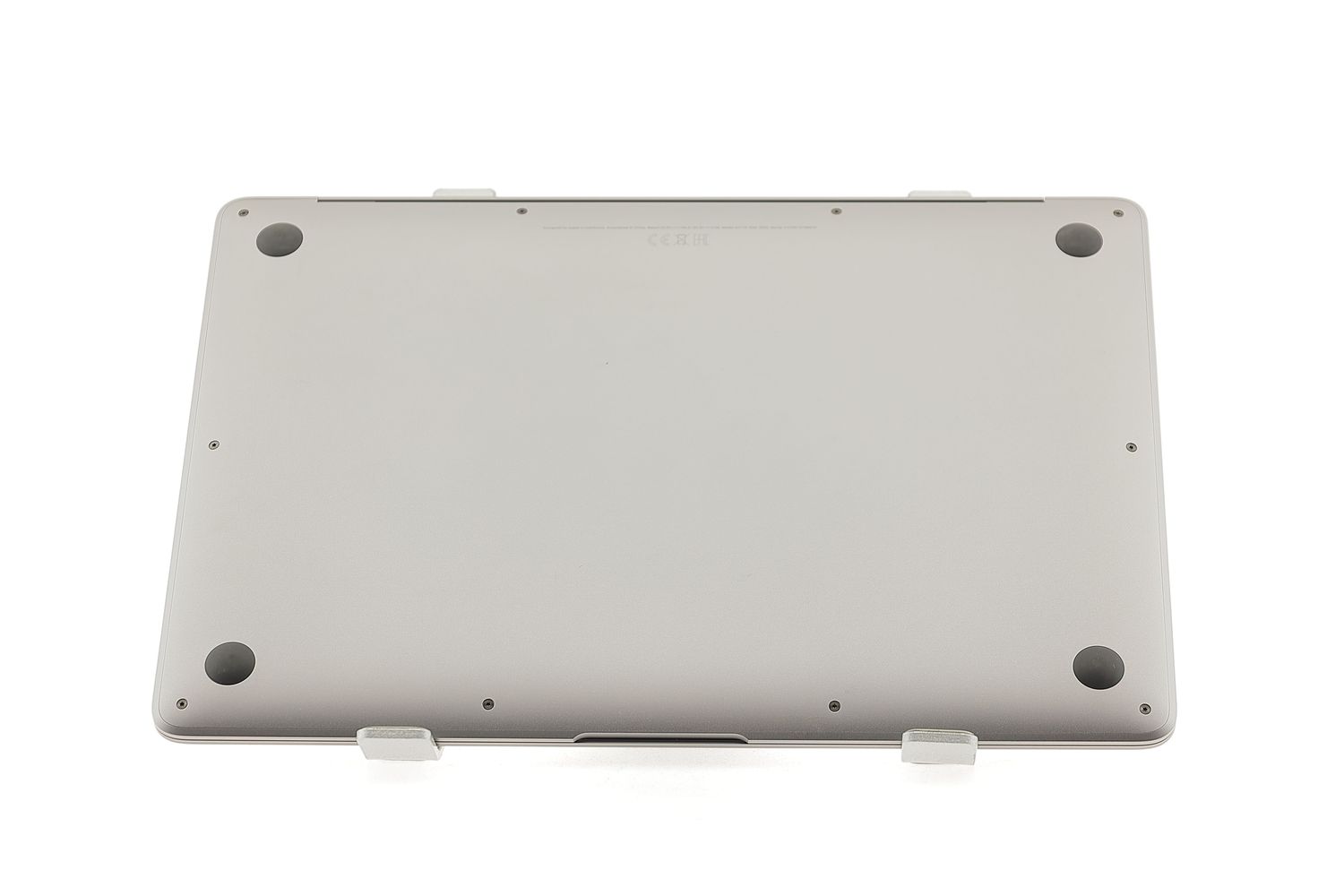 Apple MacBook Air 13″ 2020, i5 1.1 GHz, 8 GB, Intel Iris Plus 256 GB Space Gray - Újszerű