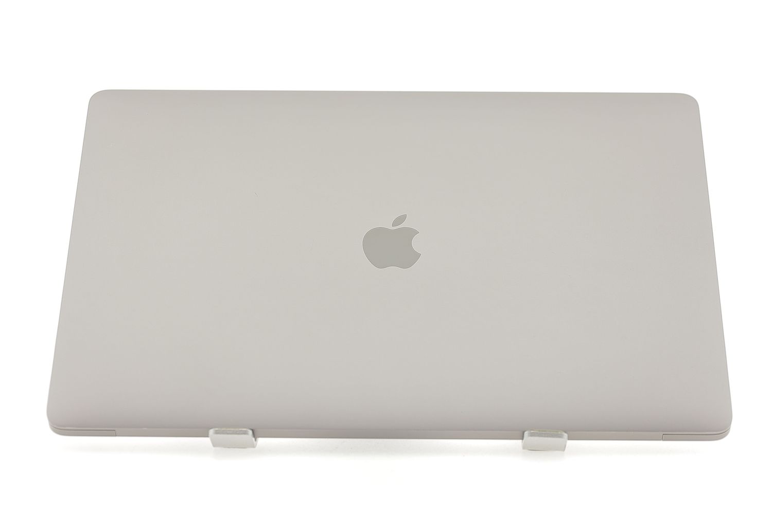 Apple MacBook Pro 15″ Touch Bar 2018, i7 2.6 GHz, 16 GB, AMD Radeon Pro 560X 512 GB Space Gray - Foarte bun
