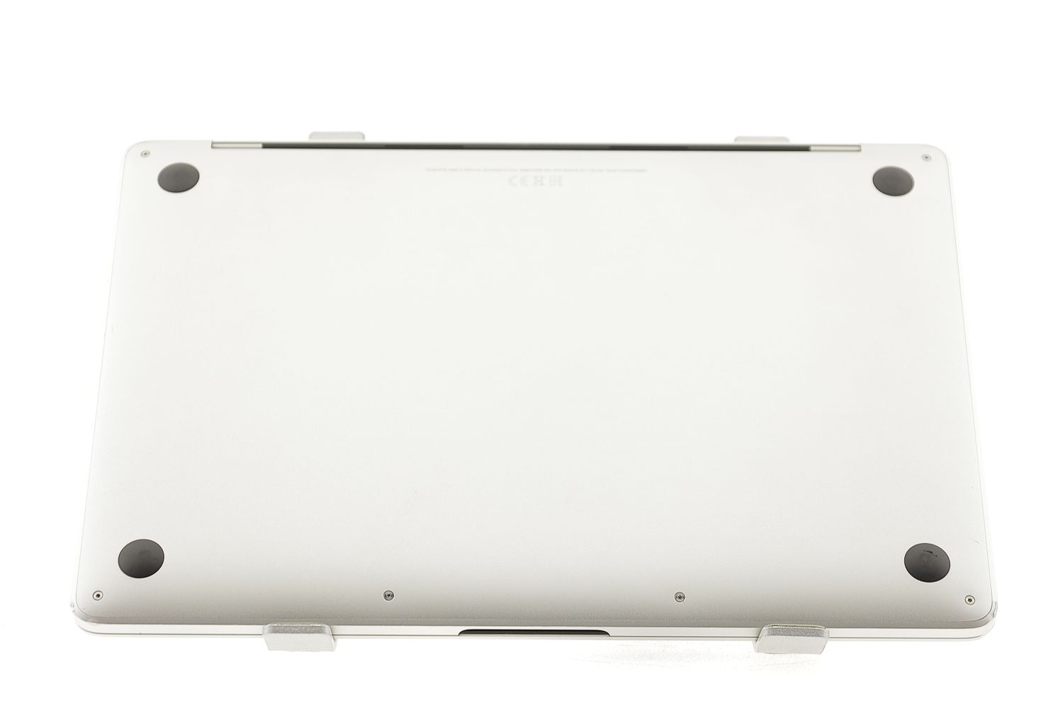 Apple MacBook Pro 13″ 2020, M1 8 Cores, 8 GB, 8 core GPU 512 GB Silver - Jó