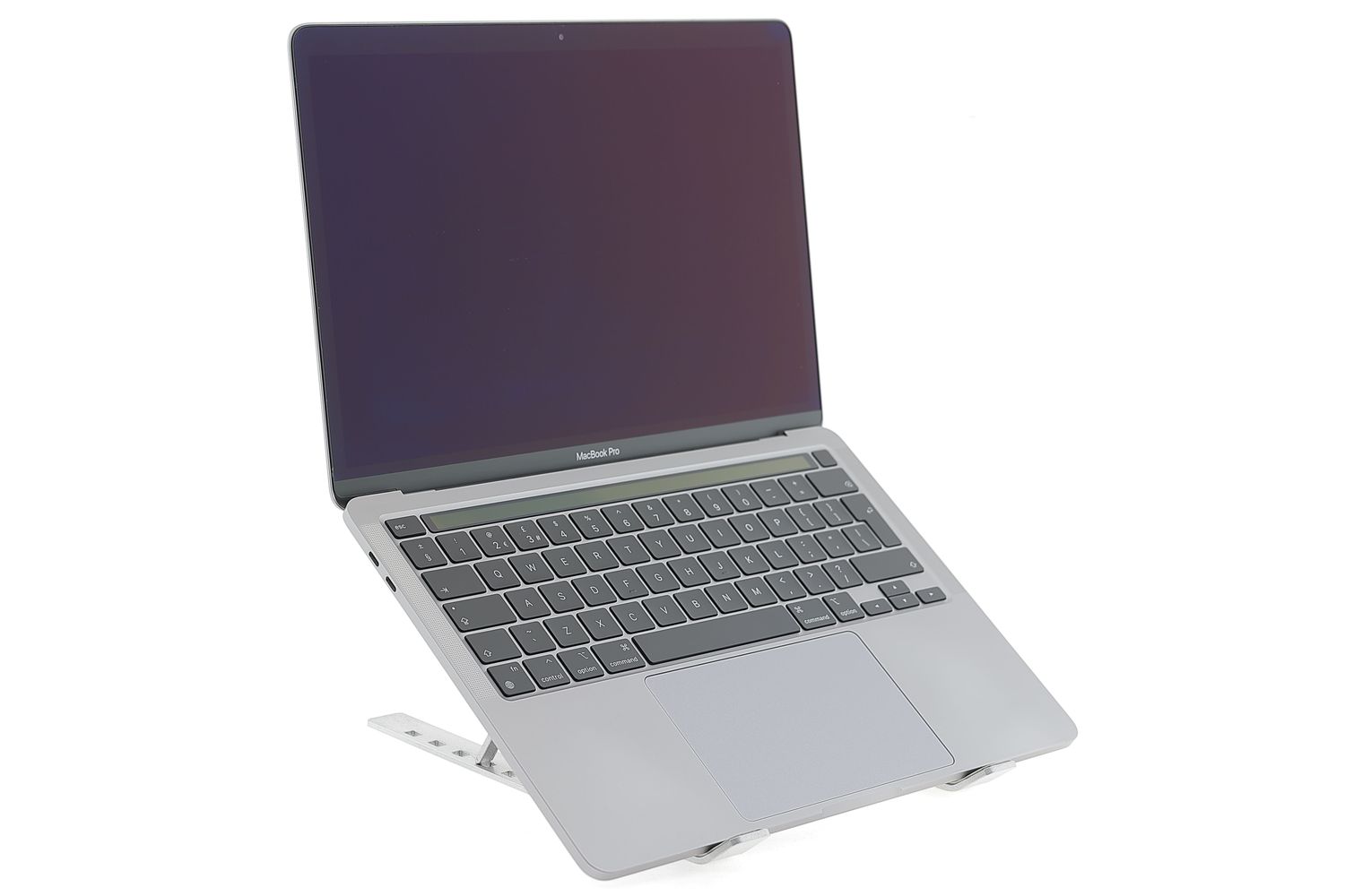 Apple MacBook Pro 13″ Touch Bar 2020, i5 1.4 GHz, 8 GB, Intel Iris Plus Graphics 645 256 GB Space Gray - Много добро