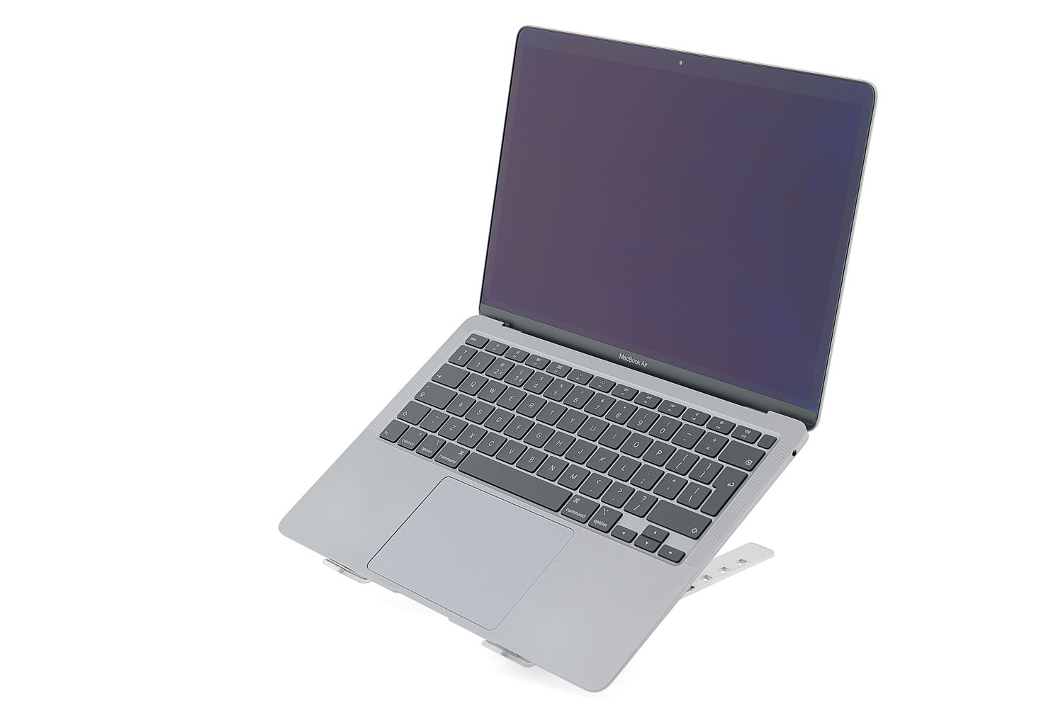 Apple MacBook Air 13″ 2020, M1 8 Cores, 8 GB, 7 core GPU, Space