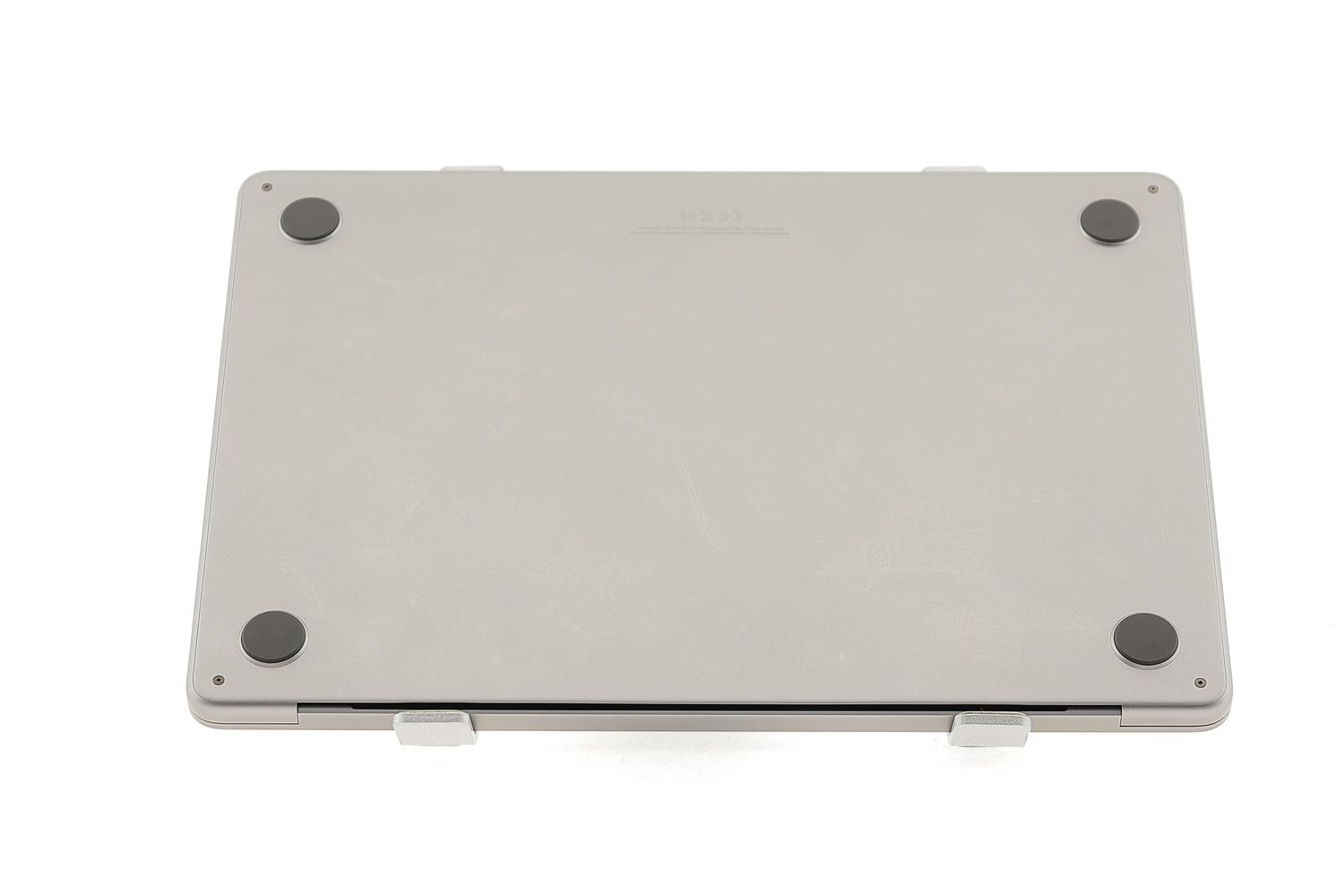 Apple MacBook Air 13″ 2022, M2 8 Cores, 8 GB, 8 core GPU 256 GB Space Gray - Като нов
