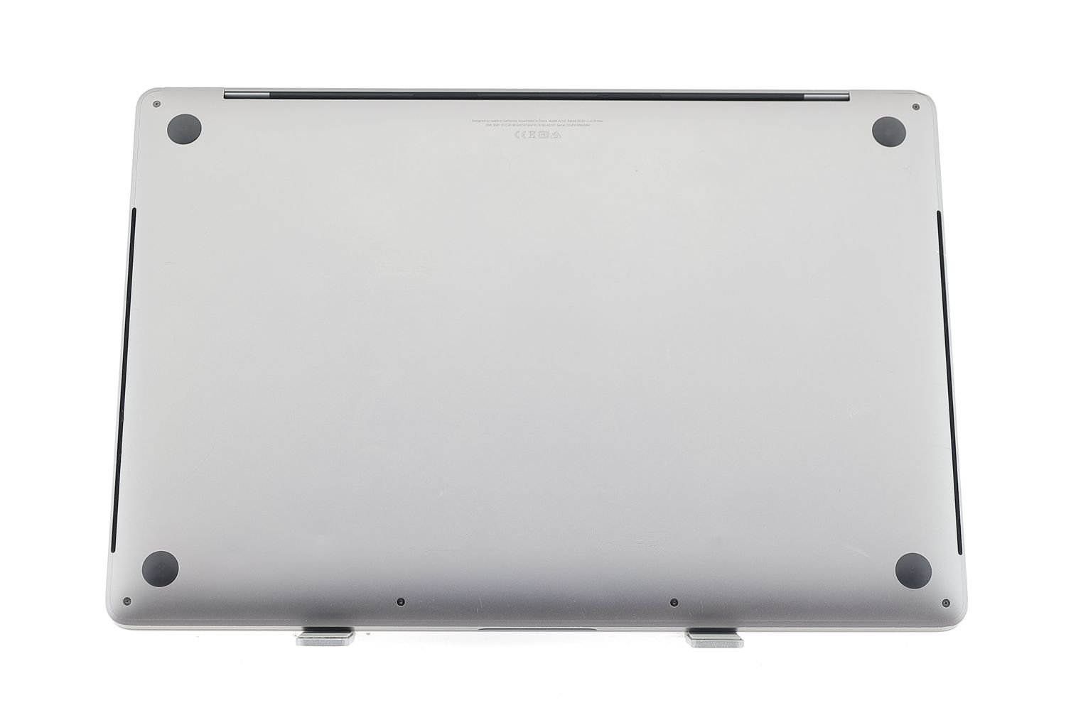 Apple MacBook Pro 16″ Touch Bar 2019, i7 2.6 GHz, 16 GB, AMD Radeon Pro 5300M 512 GB Space Gray