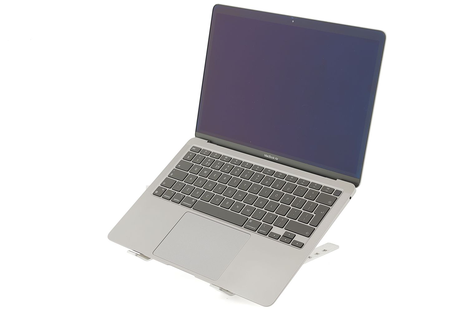 Apple MacBook Air 13″ 2020, M1 8 Cores, 8 GB, 8 core GPU 512 GB Space Gray - Kiváló