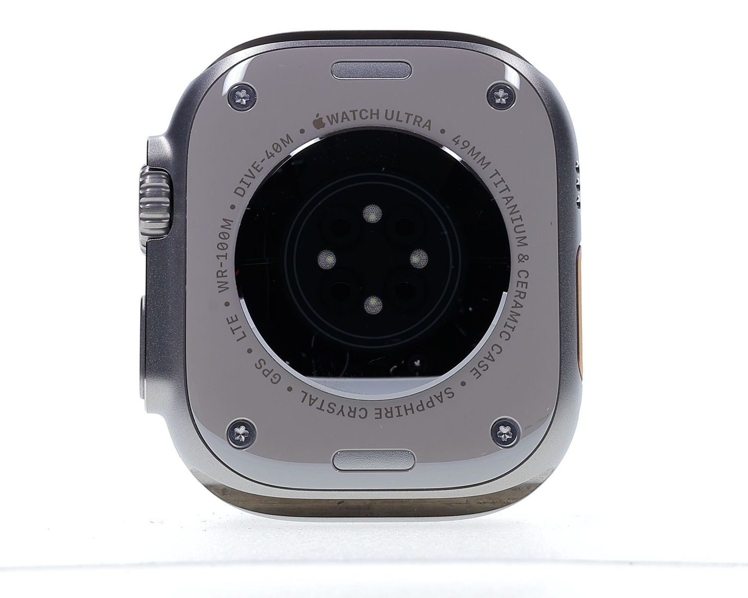 Apple Watch Ultra 2 2023, GPS + Cellular, Titanium 49mm Titanium