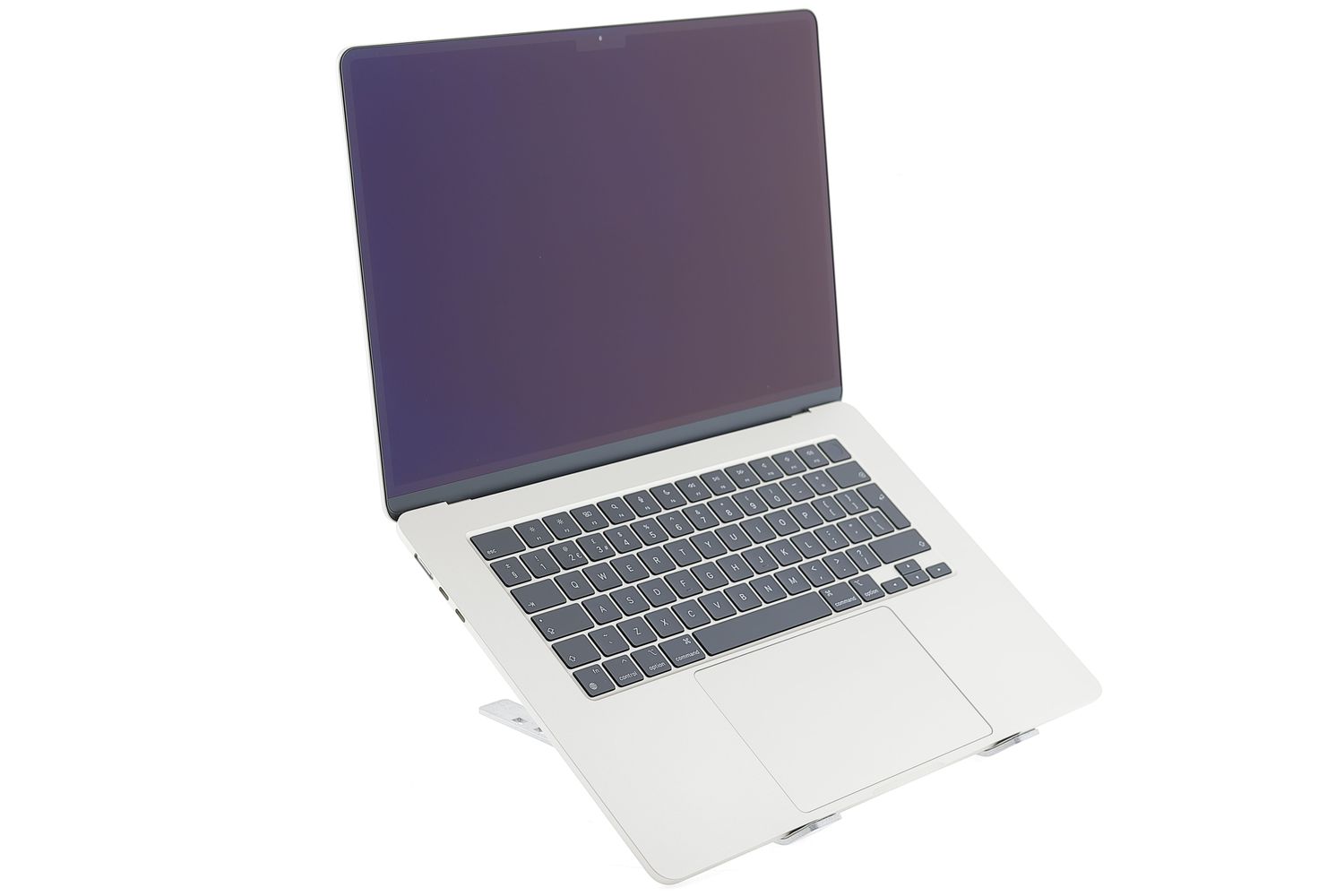 Apple MacBook Air 15″ 2023, M2 8 Cores, 8 GB, 10 core GPU 512 GB Starlight